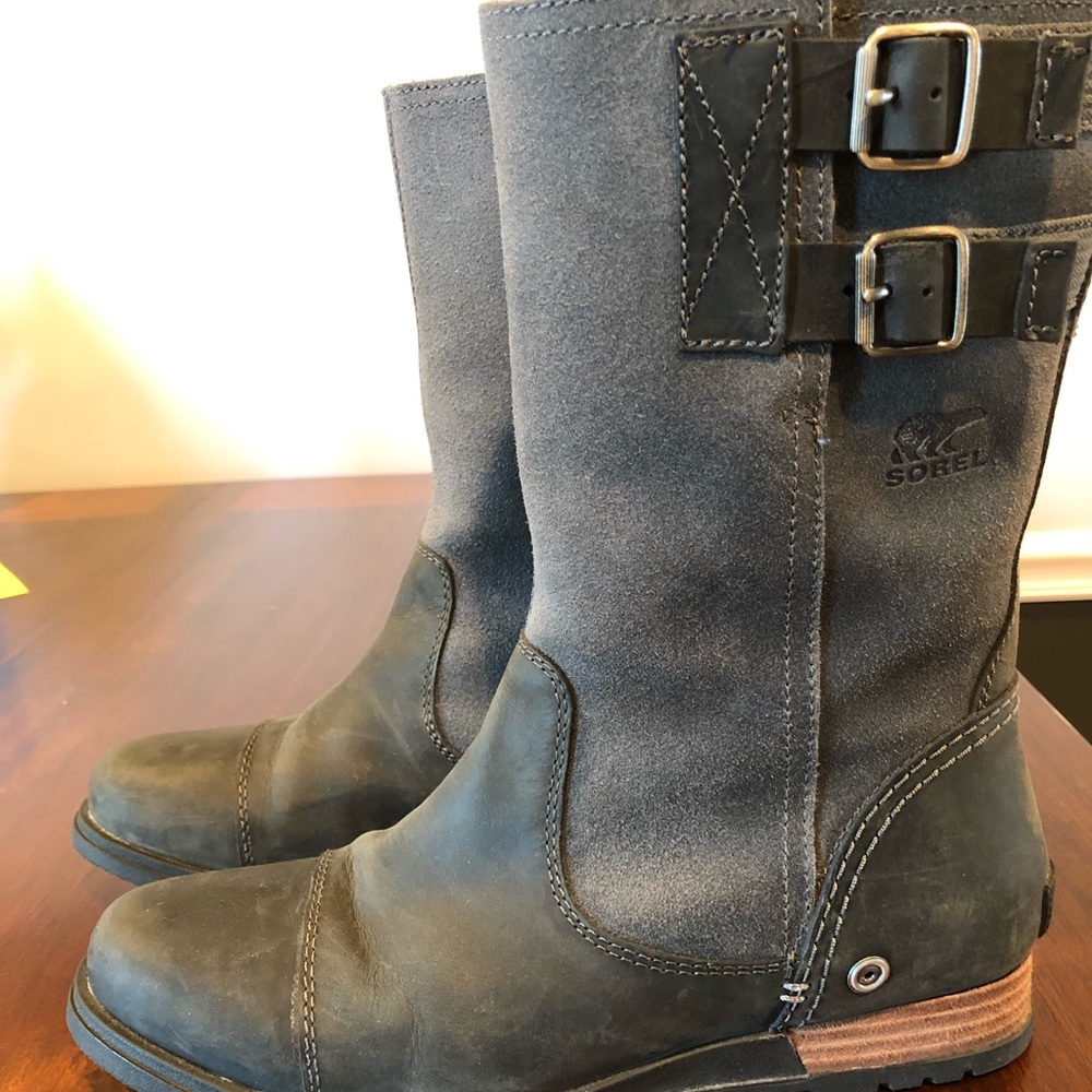 Women’s Sorel Boots, Size 8, Charcoal Leather